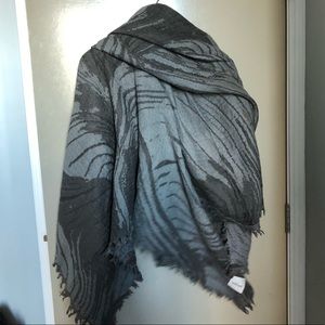 NWT ARITZIA WILFRED Blanket scarf, SZ OS